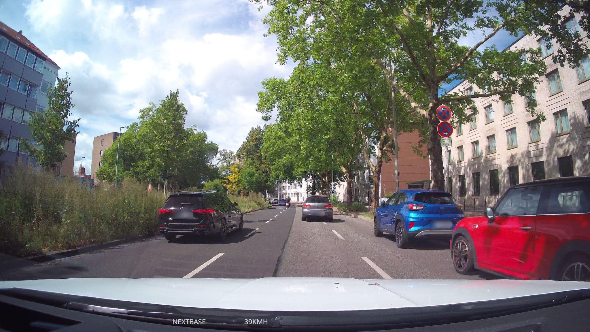 Street view near Prize by Radisson, Hannover City, Oststadt — © Schmarvis (CC BY-SA · Mapillary)