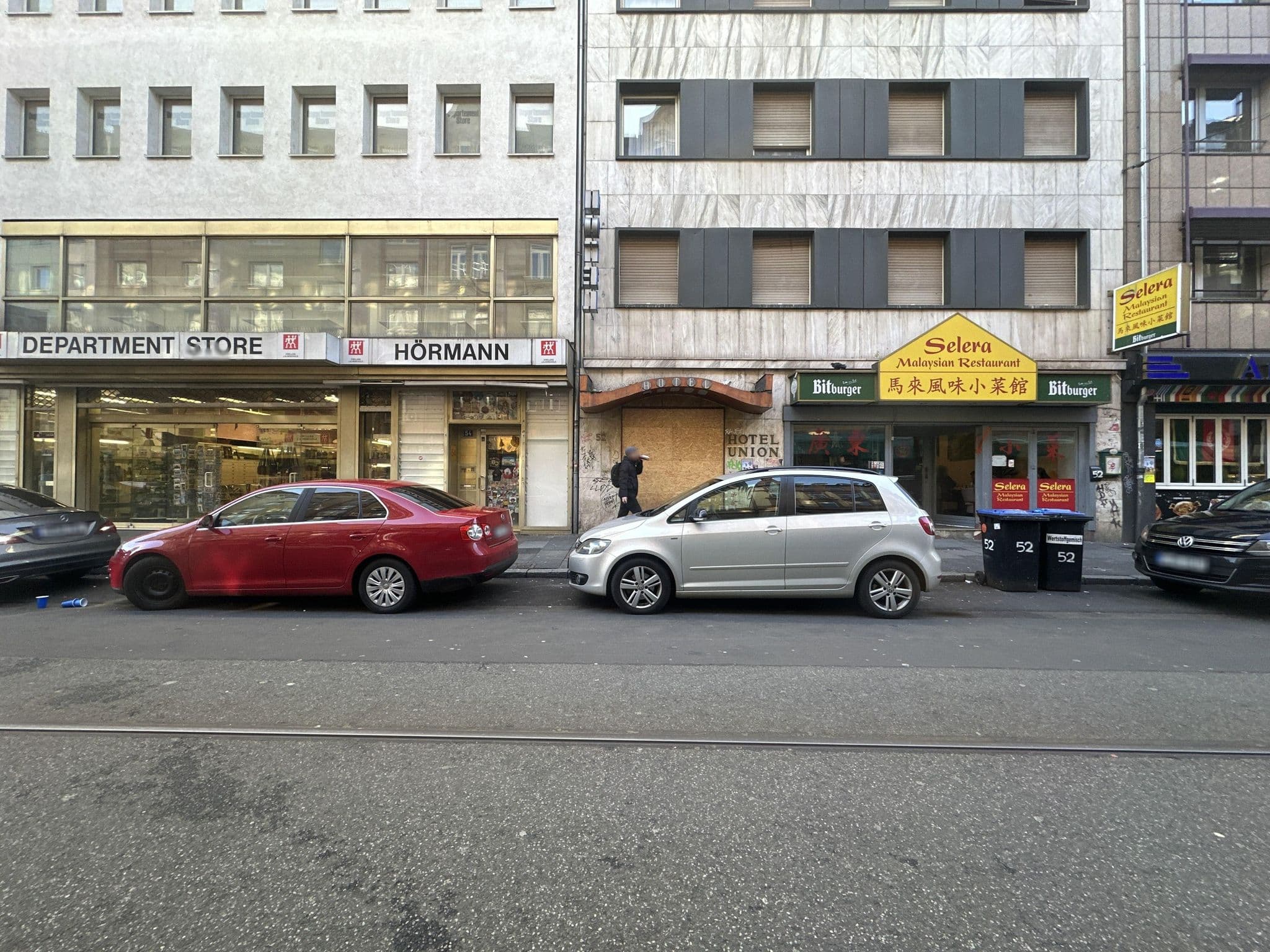 Street view near Pensio A&M, Frankfurt am Main