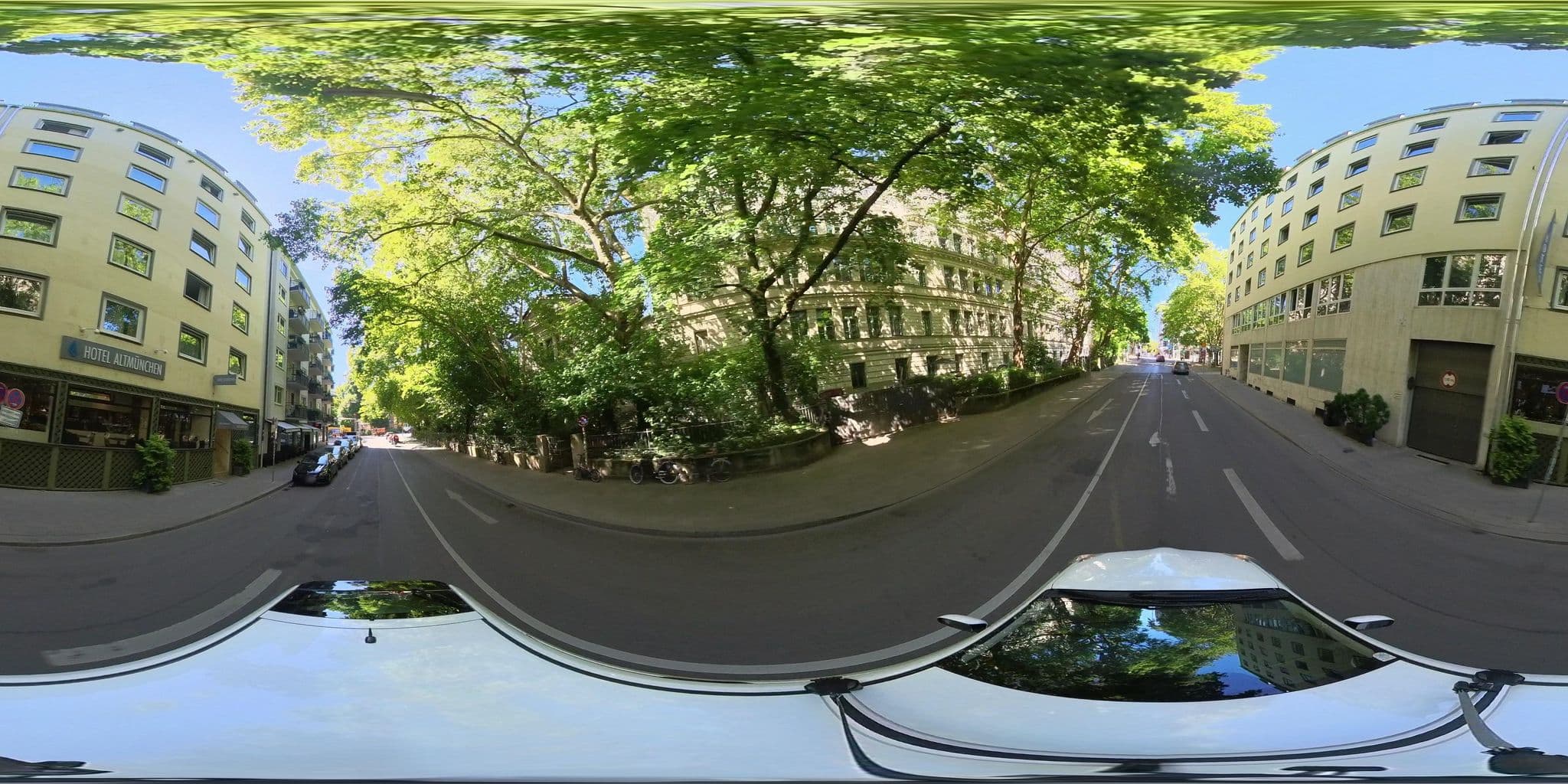 Street view near Hotel Altmünchen, Munich