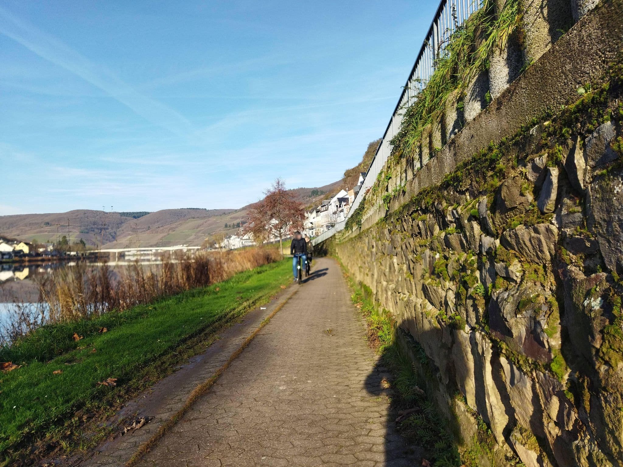 Street view near Haus Brandenburg, Briedel — © changchun1 (CC BY-SA · Mapillary)