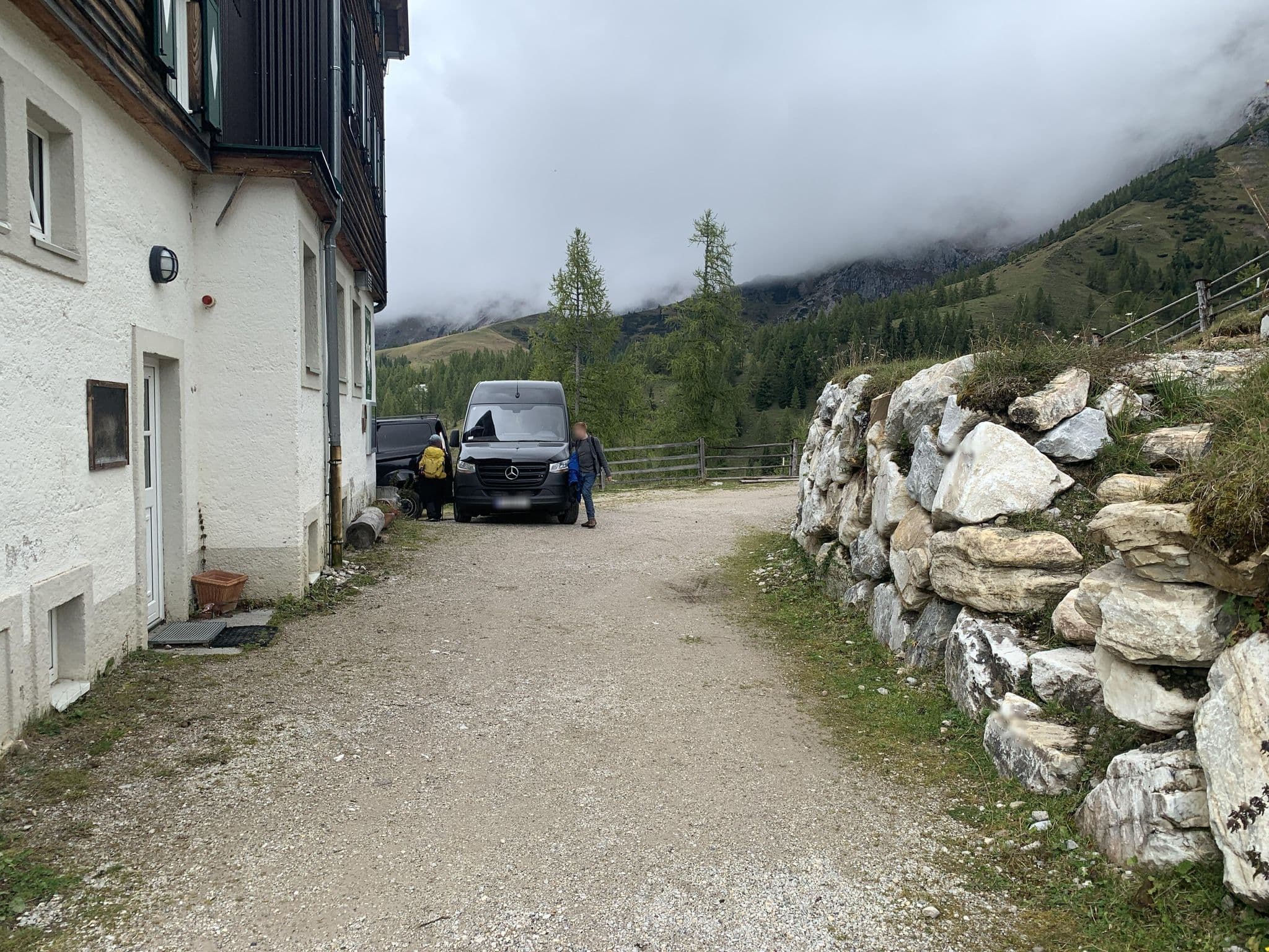Street view near Austriahütte, Ramsau am Dachstein