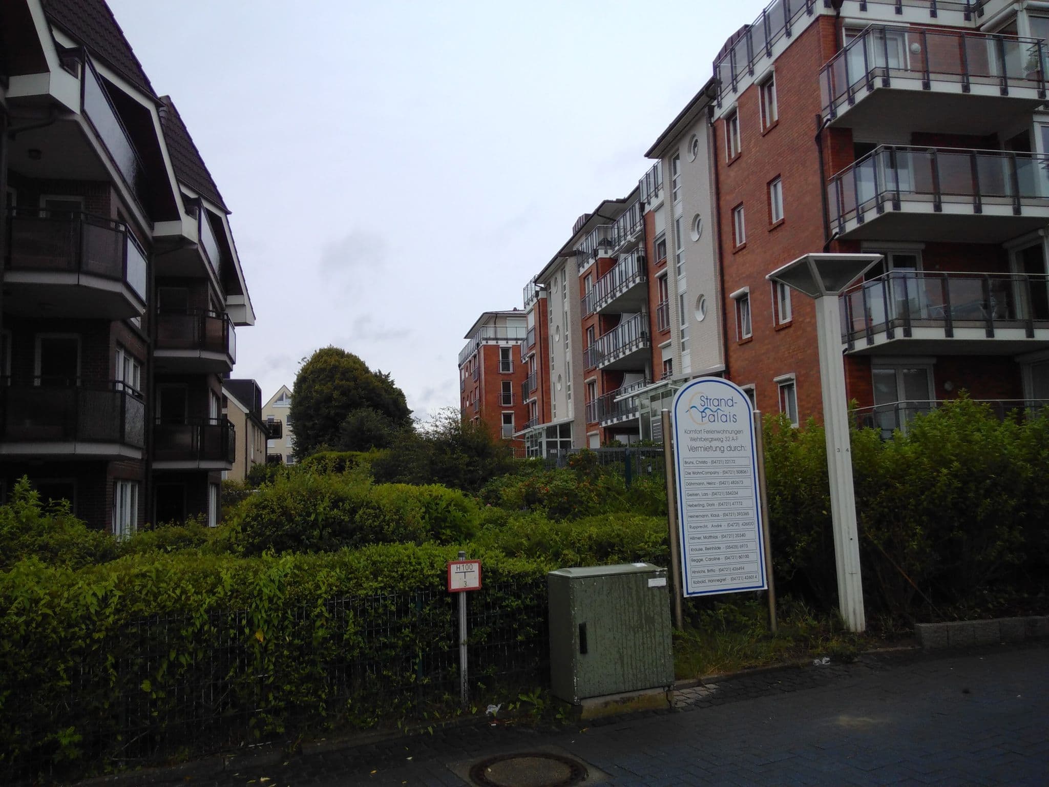 Street view near Residenz Meeresbrandung, Cuxhaven