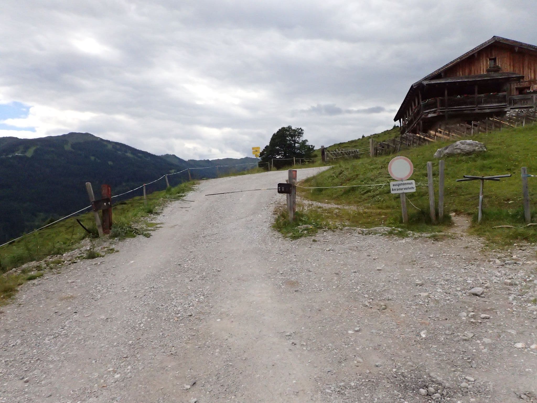 Street view near Kopphütte, Mühlbach am Hochkönig — © schermy_at (CC BY-SA · Mapillary)