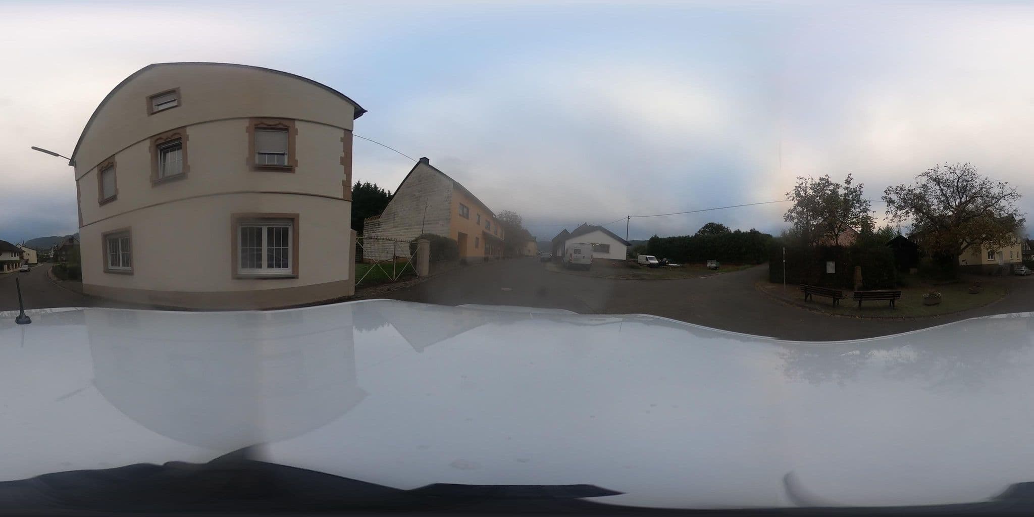Street view near Weingut Albert Arns-Ehlen, Kröv — © rjmen_roundb (CC BY-SA · Mapillary)