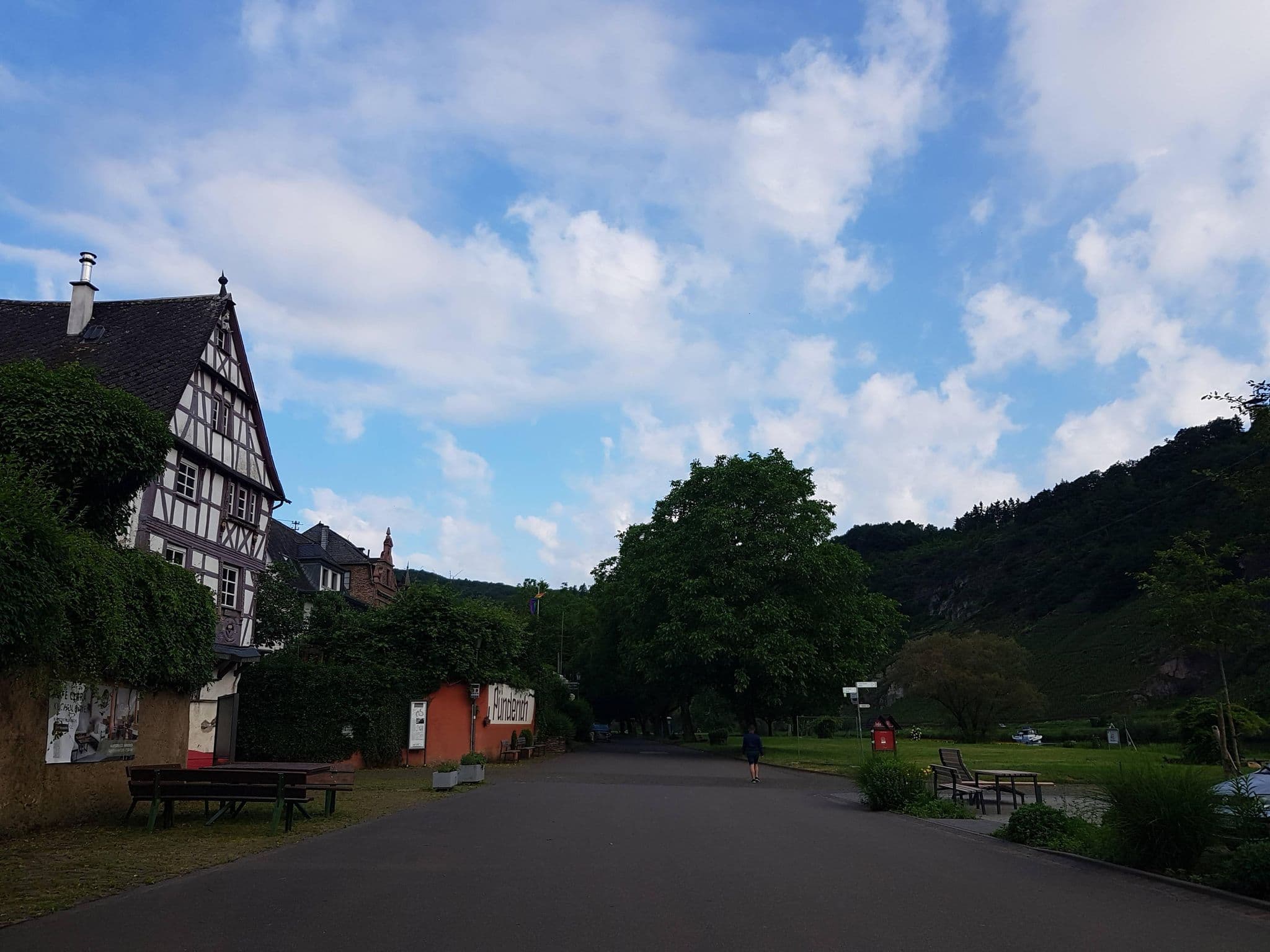 Street view near Gästehaus Franzen, Bullay — © Lowiekse (CC BY-SA · Mapillary)