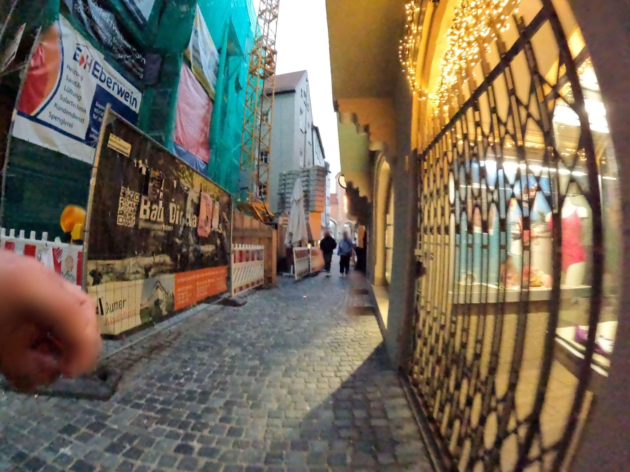 Street view near Goliath am Dom, Regensburg — © erias (CC BY-SA · Mapillary)