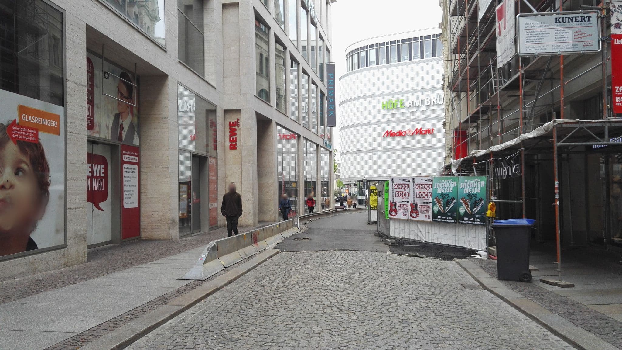 Street view near Elaya Hotel Leipzig City Center, Leipzig — © aceini (CC BY-SA · Mapillary)