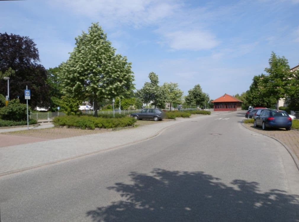 Street view near Hofgut Mayer-Mühle, Unterkrozingen — © nvbwseifert (CC BY-SA · Mapillary)