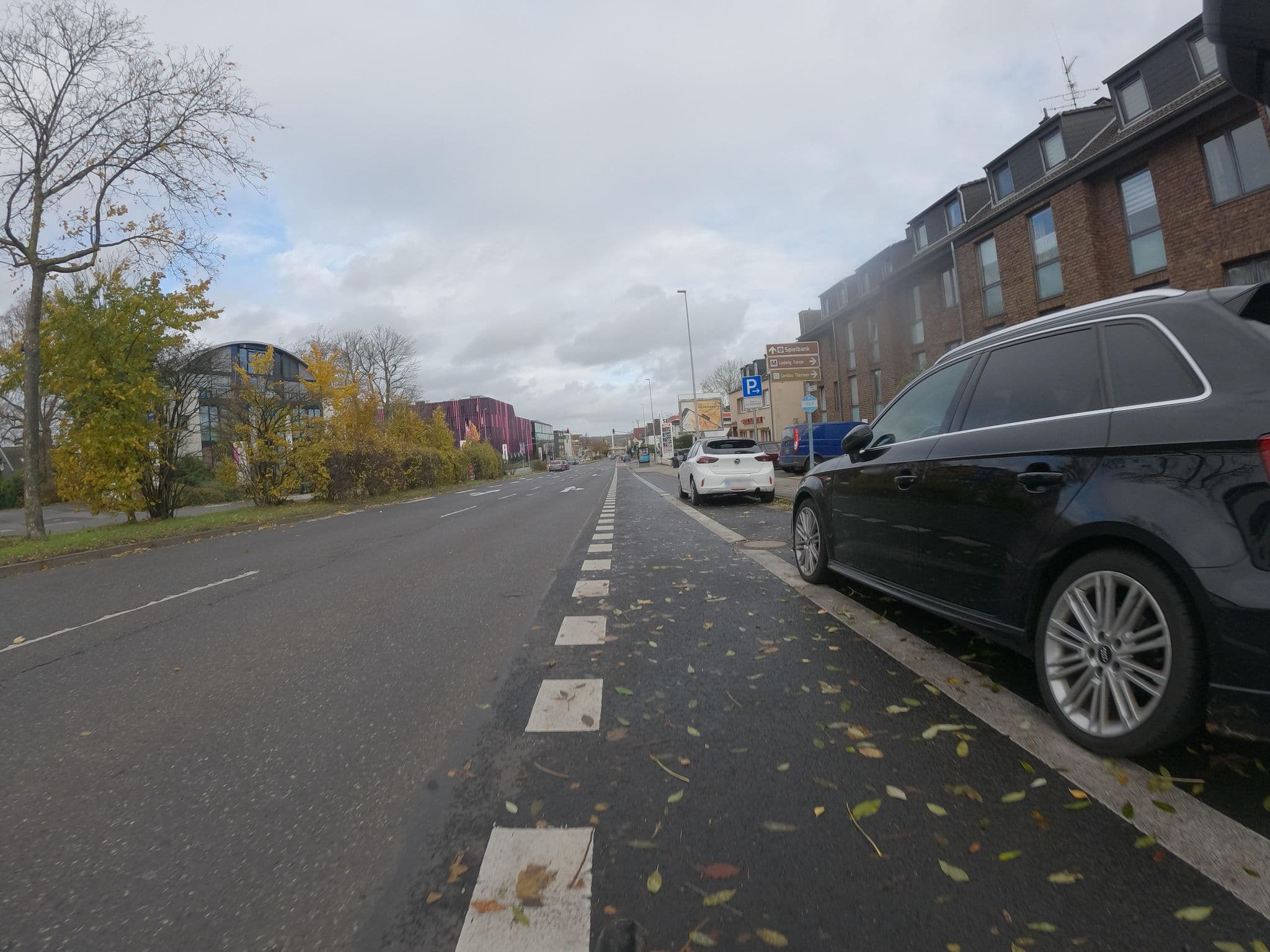 Street view near Platinium Hotel, Aachen — © FahrradstadtAachen (CC BY-SA · Mapillary)