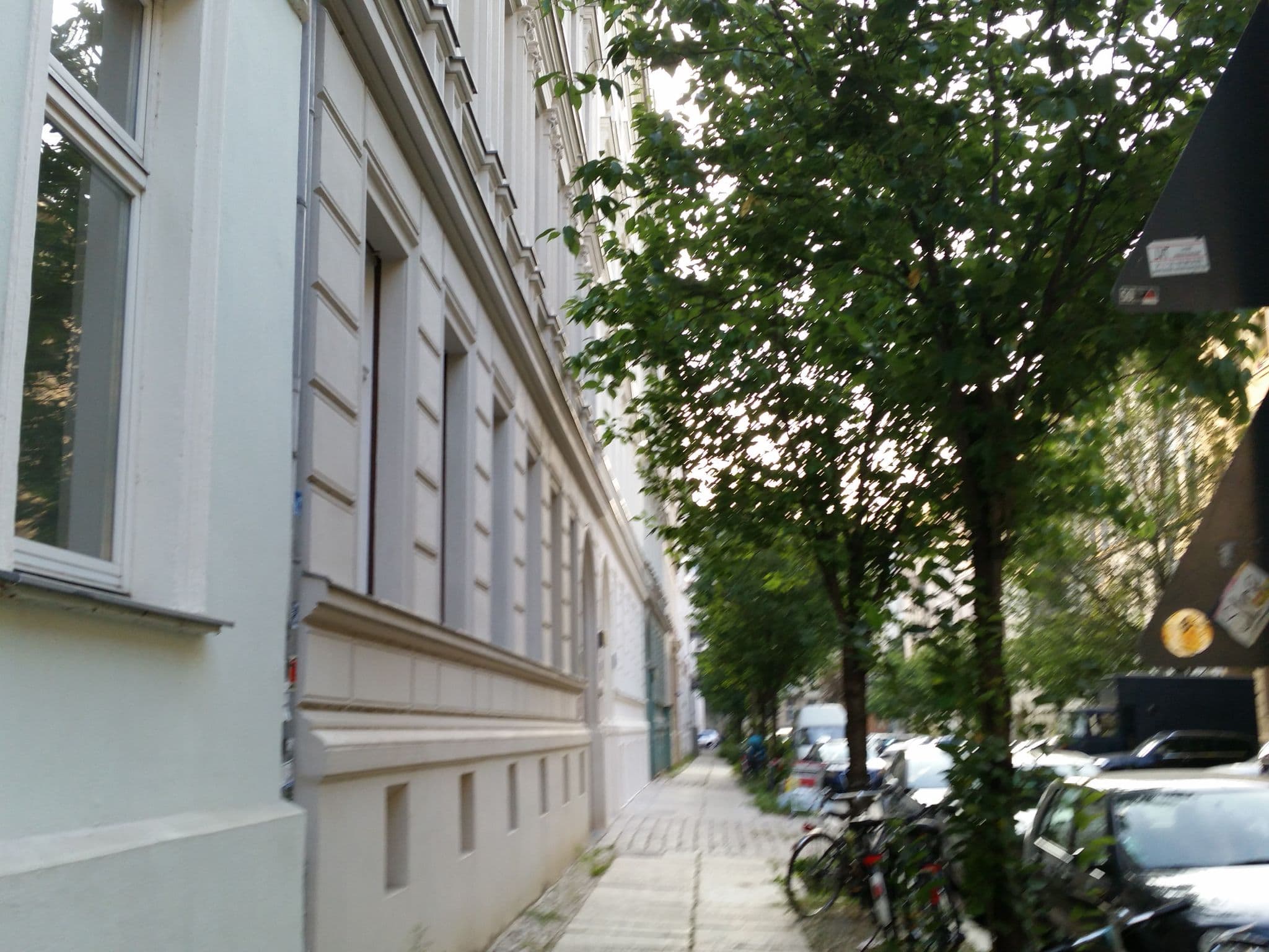 Street view near Pension Mädchenkammer, Berlin — © jopparn (CC BY-SA · Mapillary)