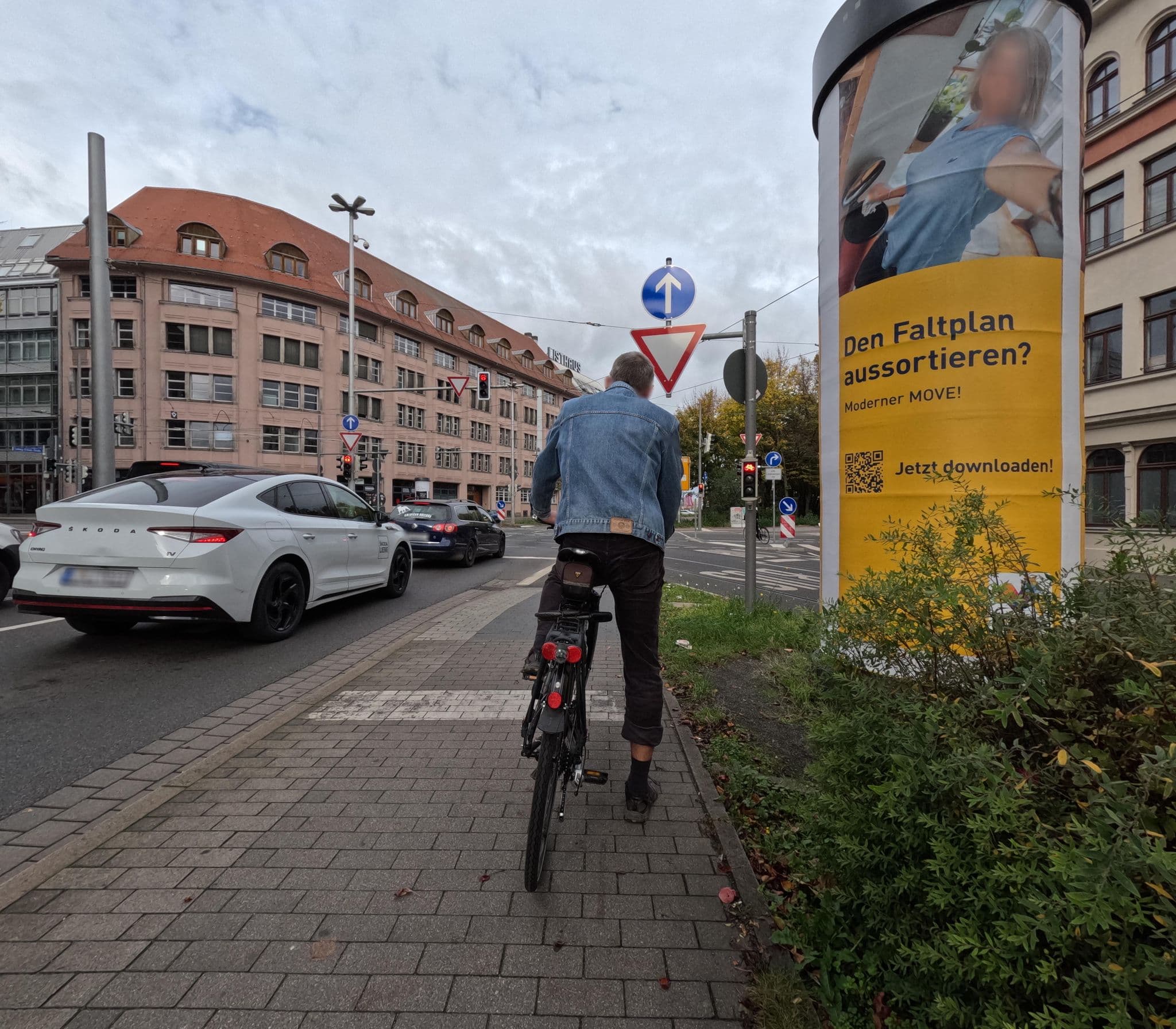 Street view near Leipzig Apartmenthaus, Leipzig — © kopra (CC BY-SA · Mapillary)