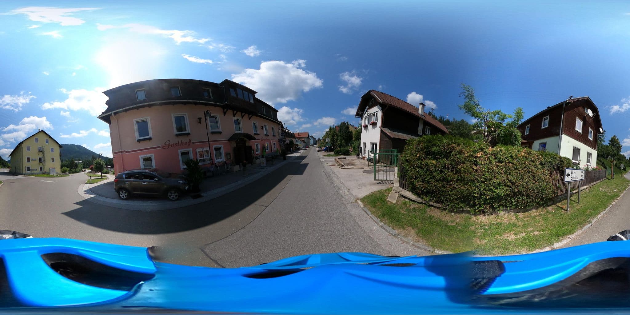 Street view near Gesslbauer, Mürzzuschlag — © aceini (CC BY-SA · Mapillary)