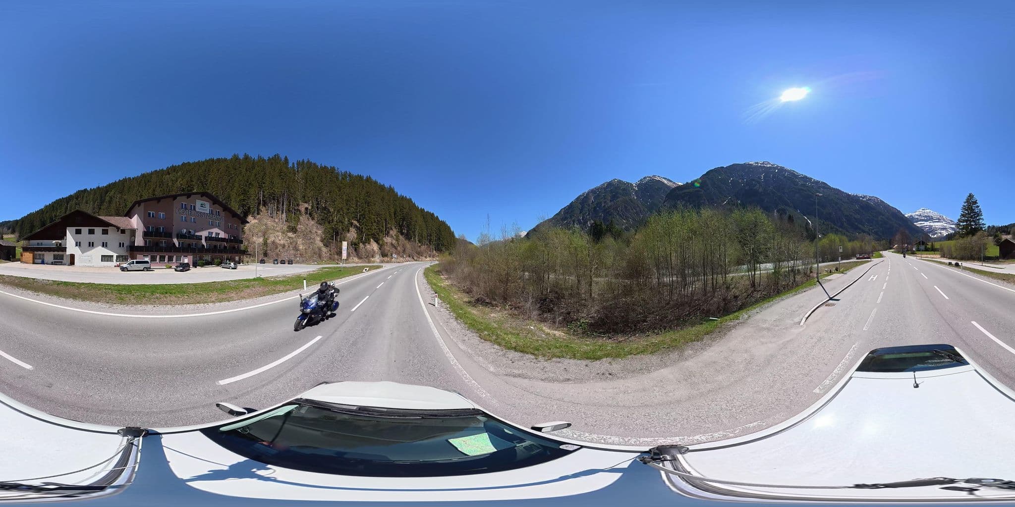 Street view near Hotel Styrolerhof, Pettneu