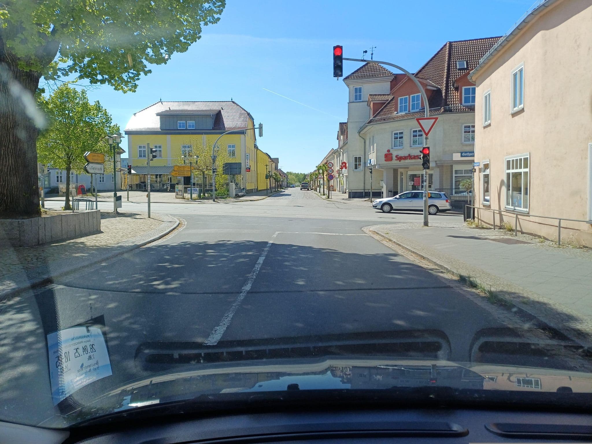 Street view near Hotel Vita, Rechlin — © wentus (CC BY-SA · Mapillary)