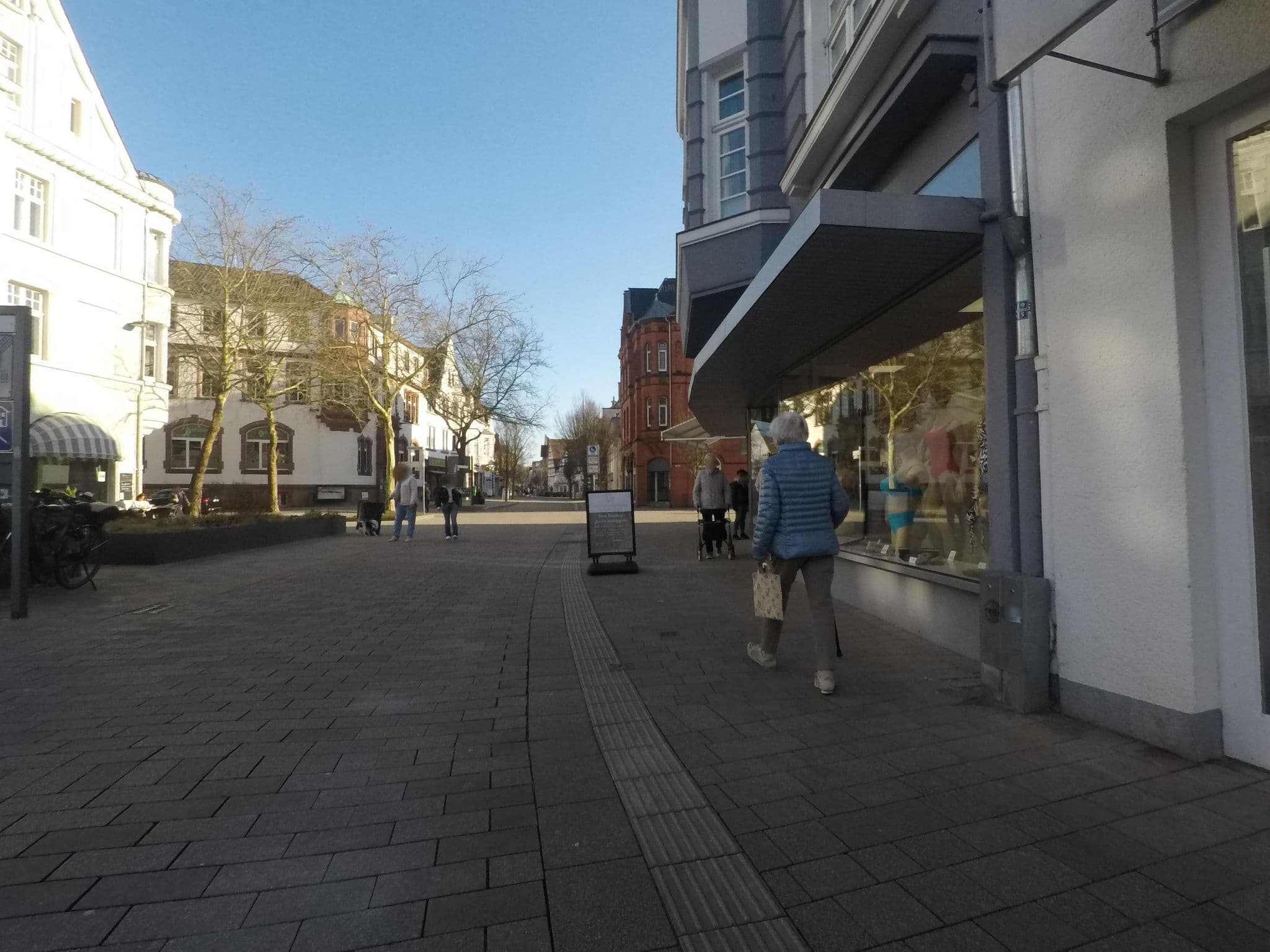 Street view near Kleiner Grünauer, Bad Salzuflen — © mapiman (CC BY-SA · Mapillary)