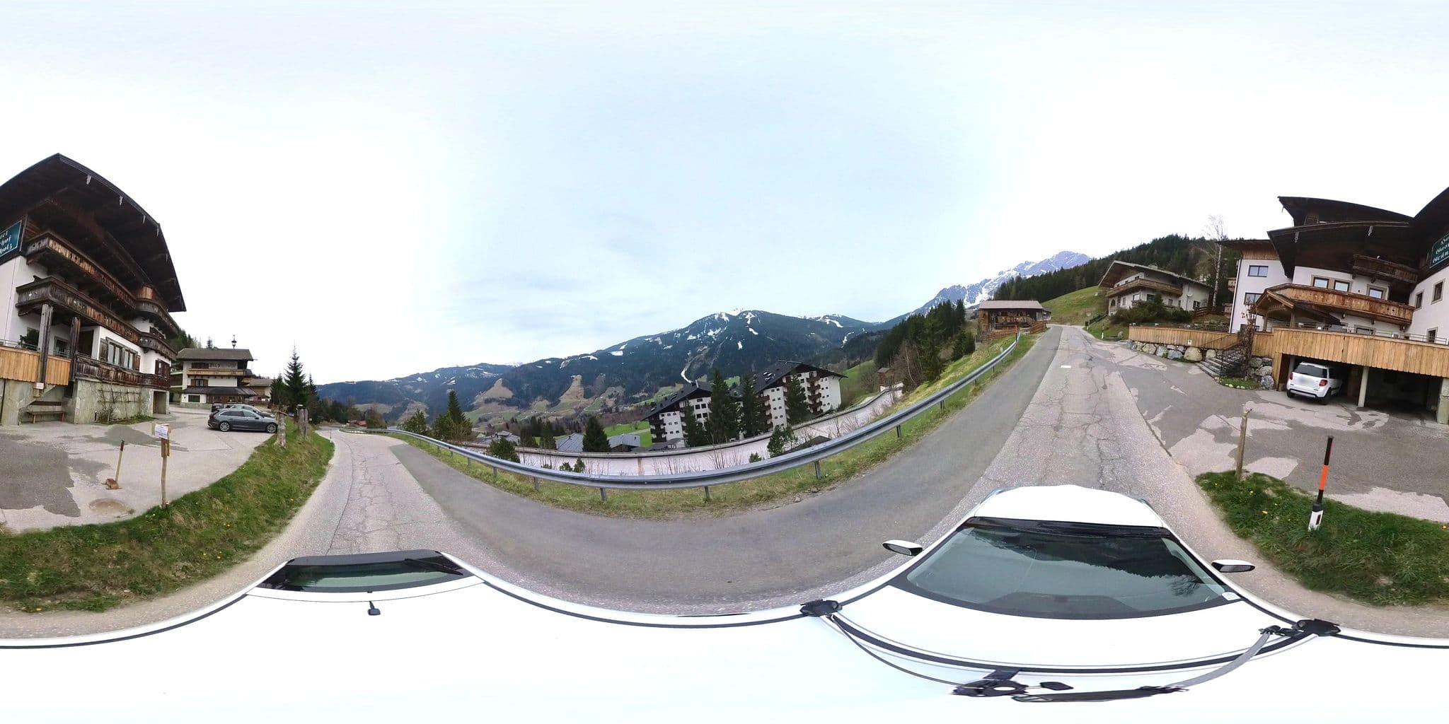 Street view near Hotel Grünholz, Mühlbach am Hochkönig — © osmplus_org (CC BY-SA · Mapillary)