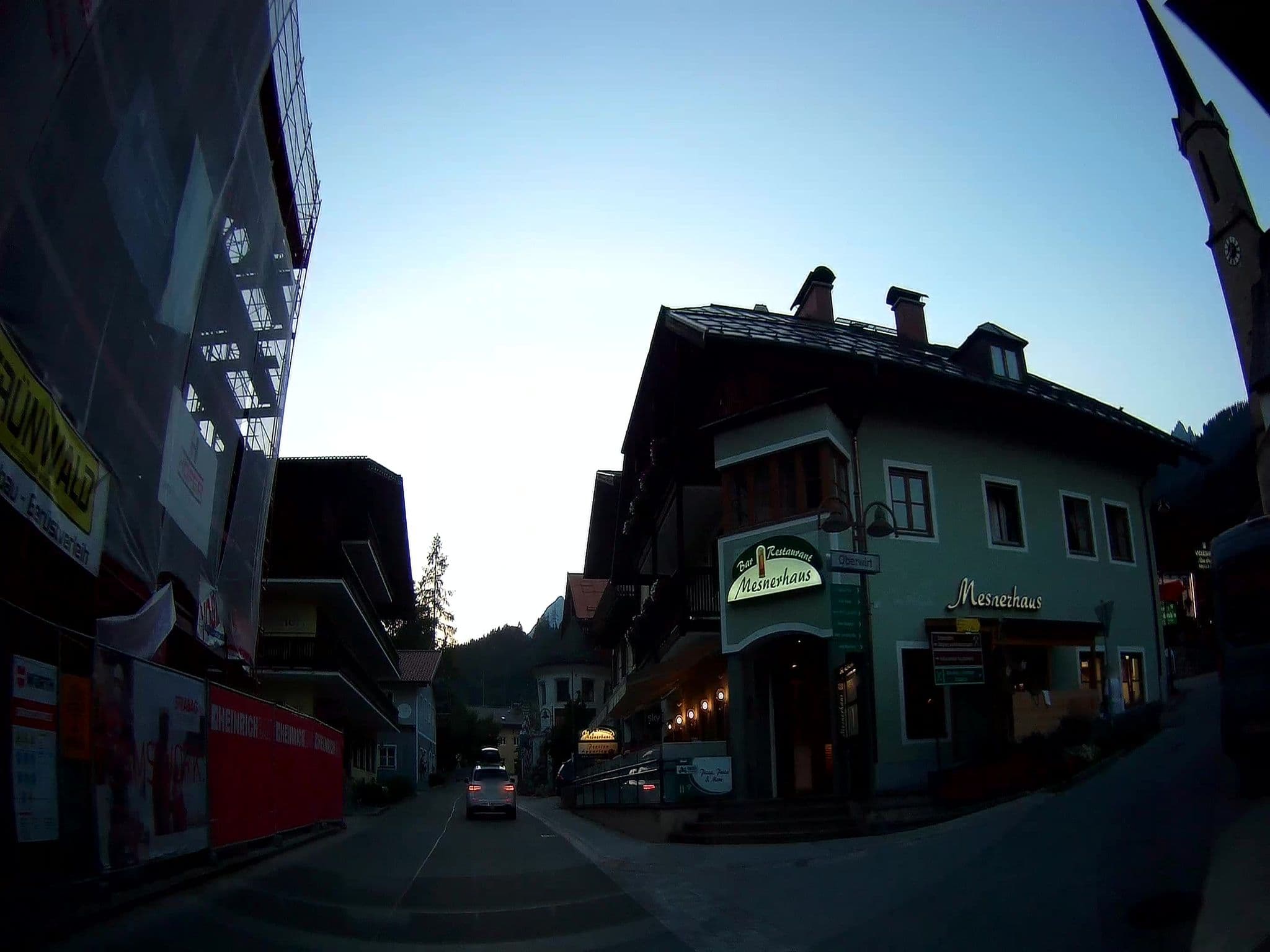 Street view near Heinrichshof, Mühlbach am Hochkönig — © fuchserl (CC BY-SA · Mapillary)