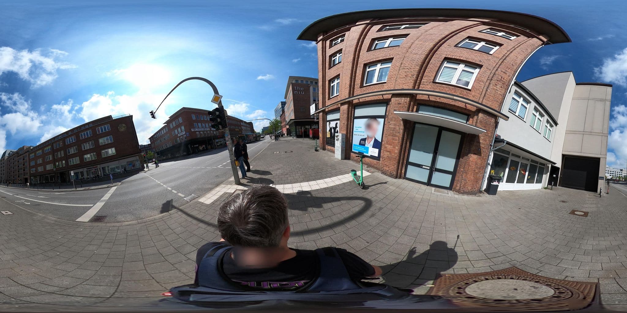 Street view near the niu Welly, Kiel — © pbb (CC BY-SA · Mapillary)