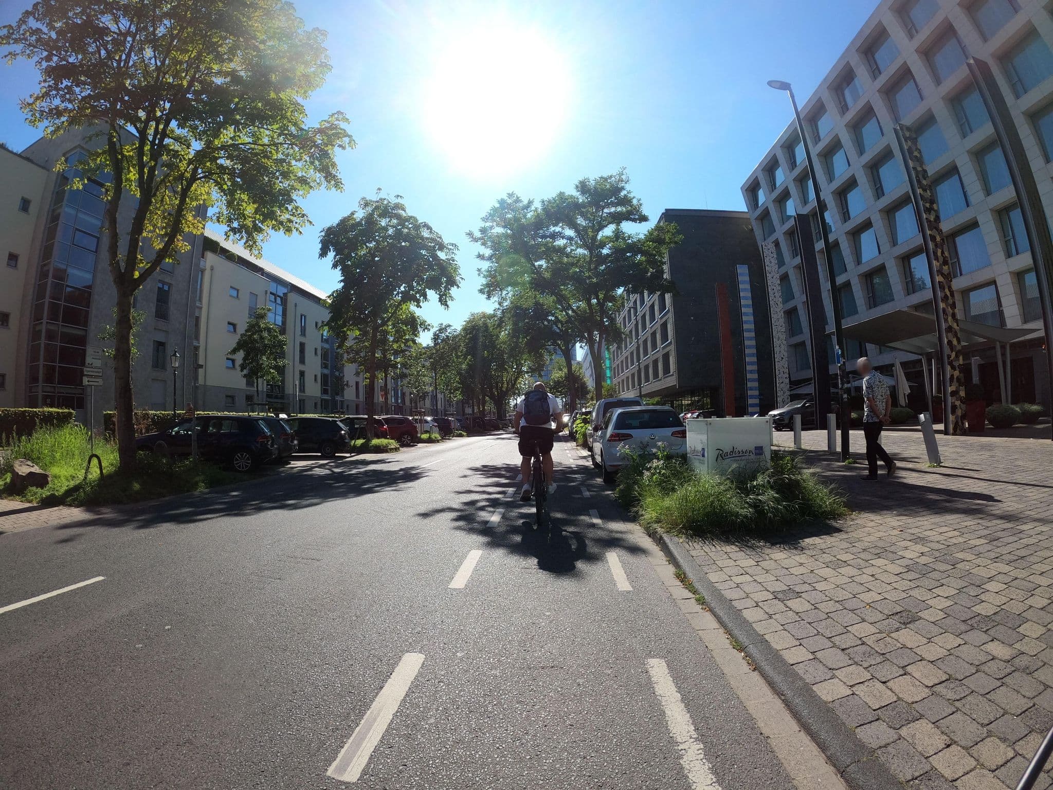 Street view near Radisson Blu Media Harbour Hotel, Düsseldorf — © VIA_KK (CC BY-SA · Mapillary)