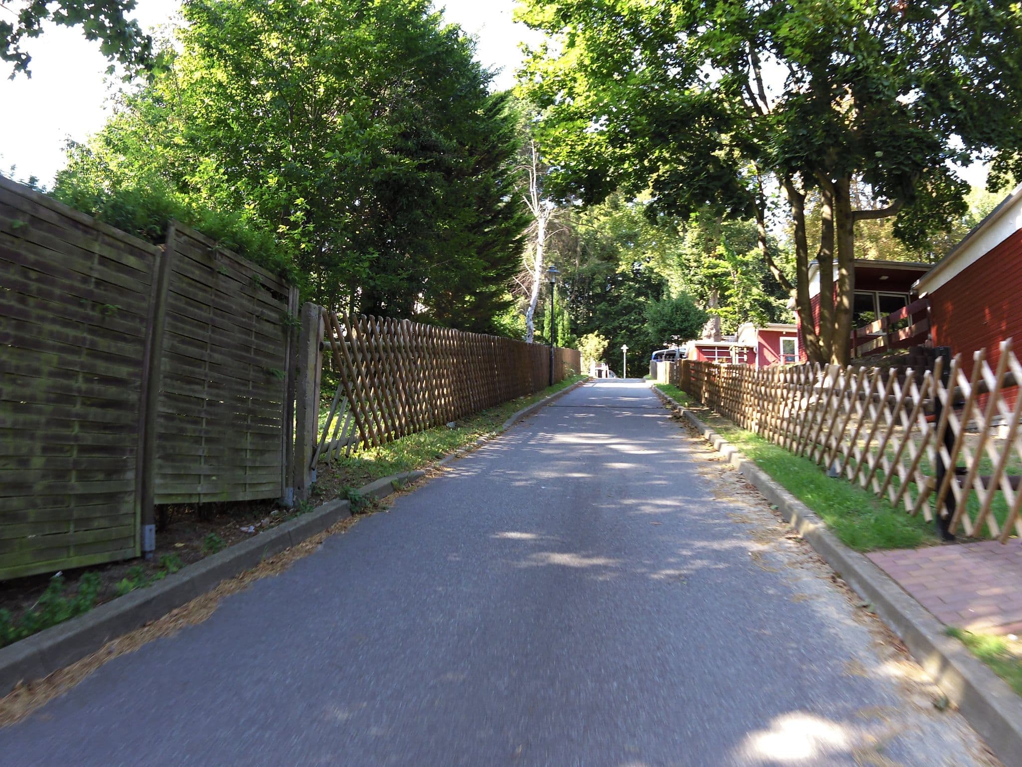 Street view near djo-Jugenddorf Ahlbeck, Seebad Heringsdorf — © zoegglmeyr (CC BY-SA · Mapillary)