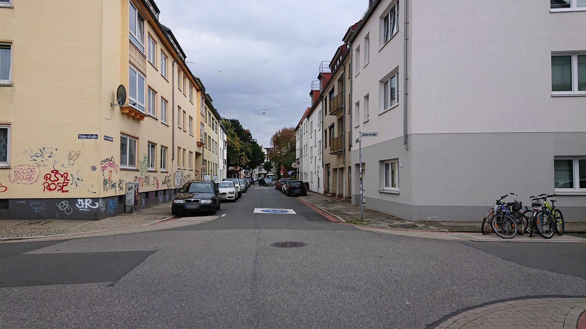 Street view near Pension Isabel I, Bremen — © jacobbraeutigam (CC BY-SA · Mapillary)