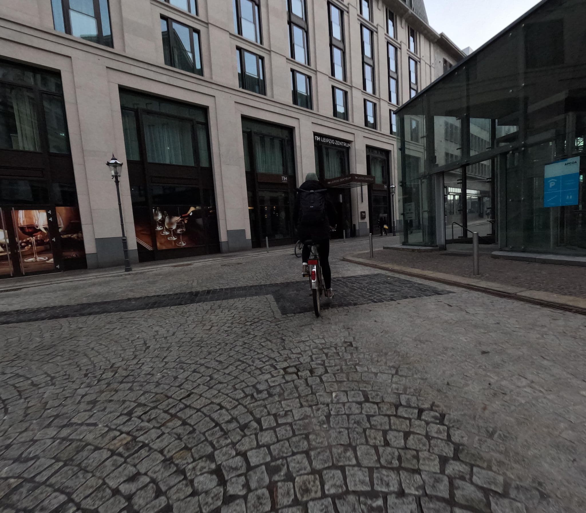 Street view near NH Leipzig Zentrum, Leipzig — © kopra (CC BY-SA · Mapillary)