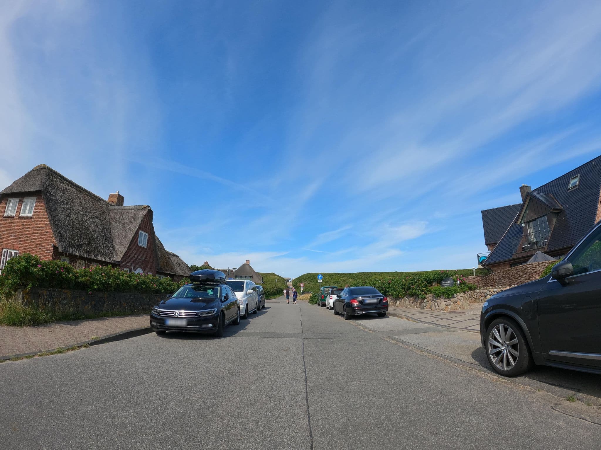 Street view near Strandresidenz Sylt, Westerland — © strubbl (CC BY-SA · Mapillary)