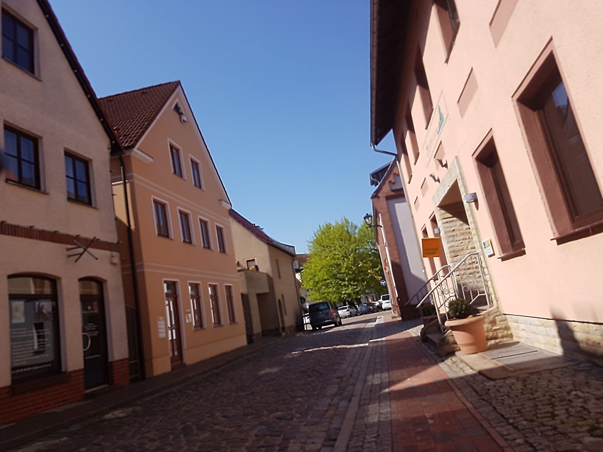 Street view near Alte Warener Zeitung, Waren — © mkw (CC BY-SA · Mapillary)