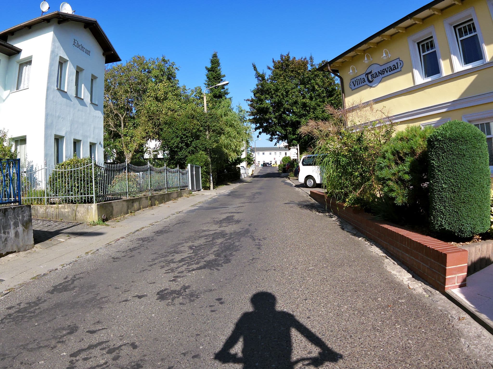 Street view near Villa Transvaal, Seebad Heringsdorf — © zoegglmeyr (CC BY-SA · Mapillary)