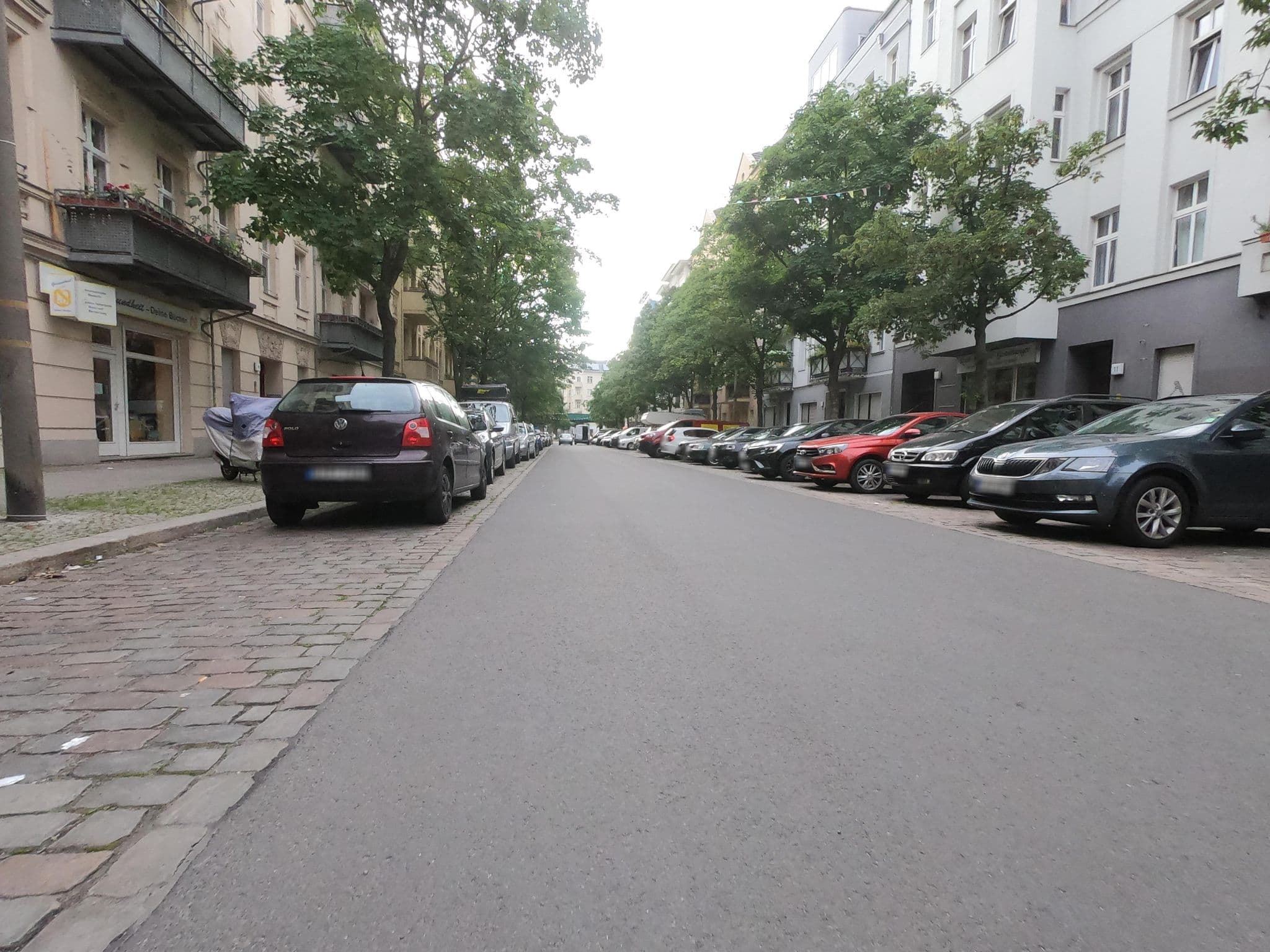 Street view near Holiday 33 Apertment, Prenzlauer Berg — © carlheinz (CC BY-SA · Mapillary)