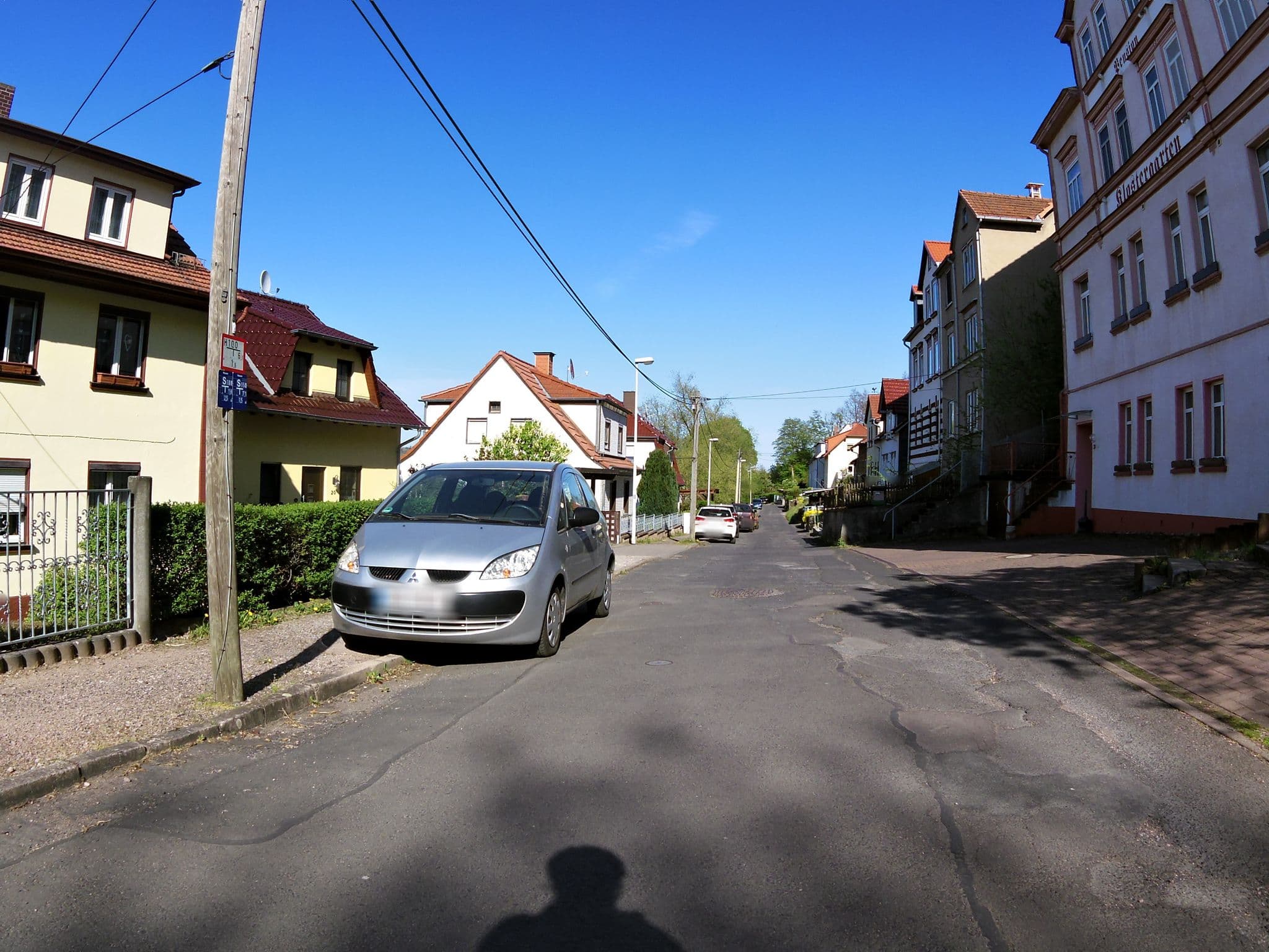 Street view near Hotel Klostergarten, Eisenach — © zoegglmeyr (CC BY-SA · Mapillary)