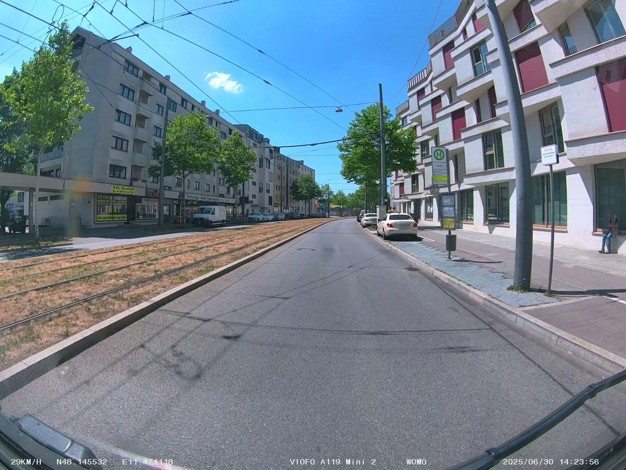 Street view near Pension Atlas, Pasing — © soulcover (CC BY-SA · Mapillary)