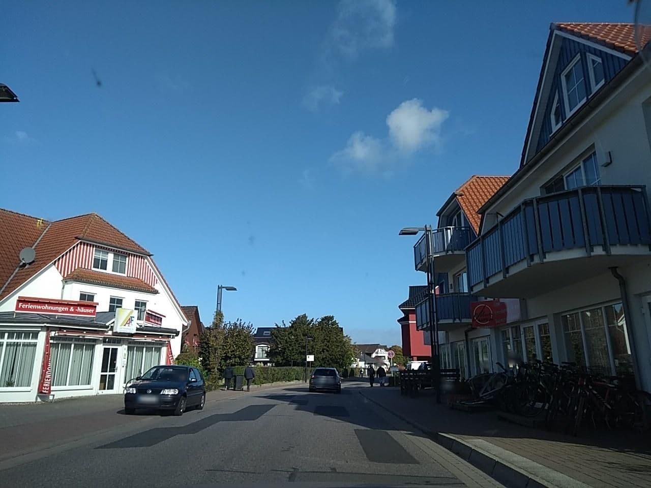 Street view near Zeese Sabine, Zingst — © thetornado76 (CC BY-SA · Mapillary)