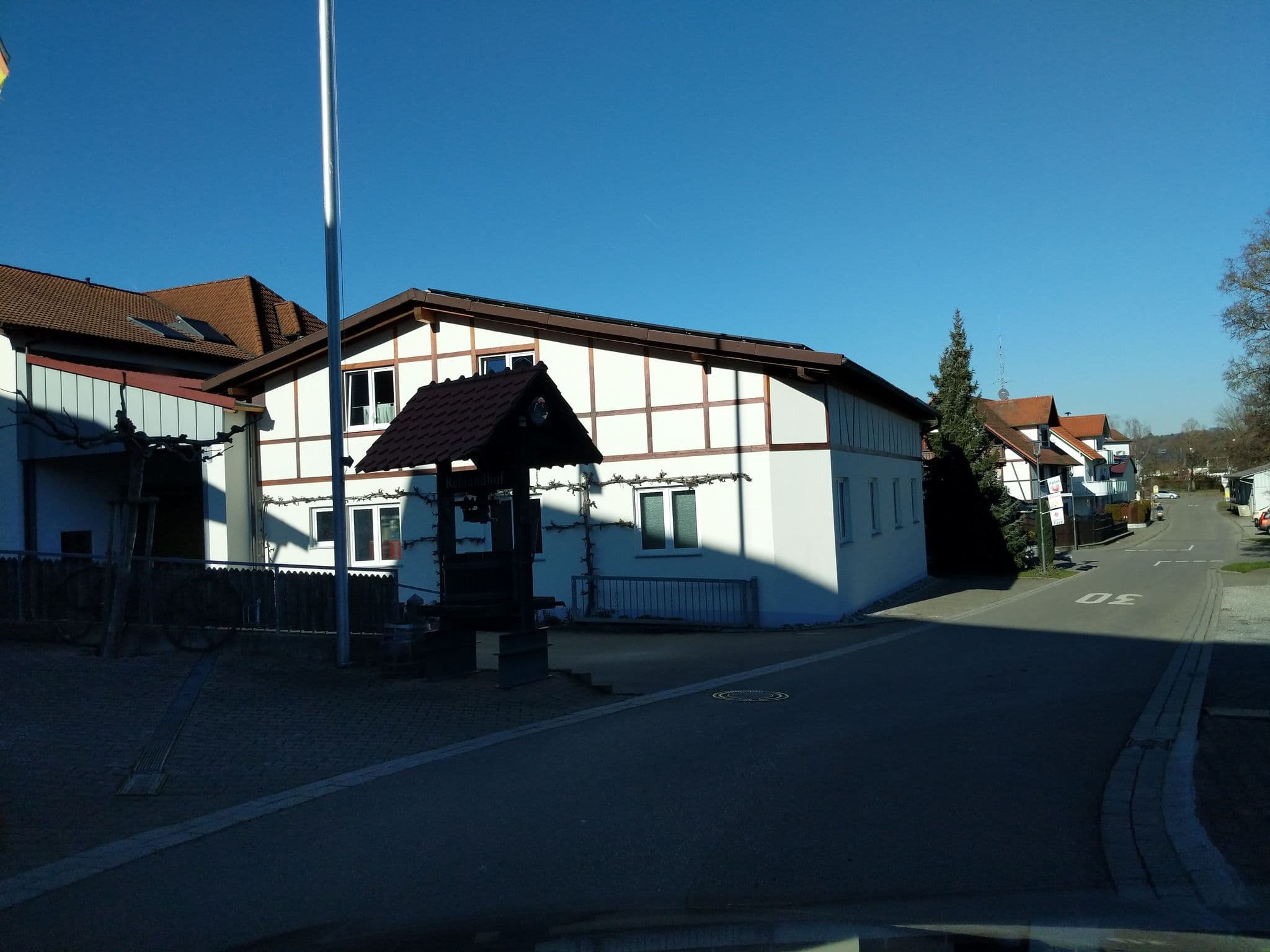 Street view near Obst- und Ferienhof Eberle, Immenstaad am Bodensee — © angrod (CC BY-SA · Mapillary)