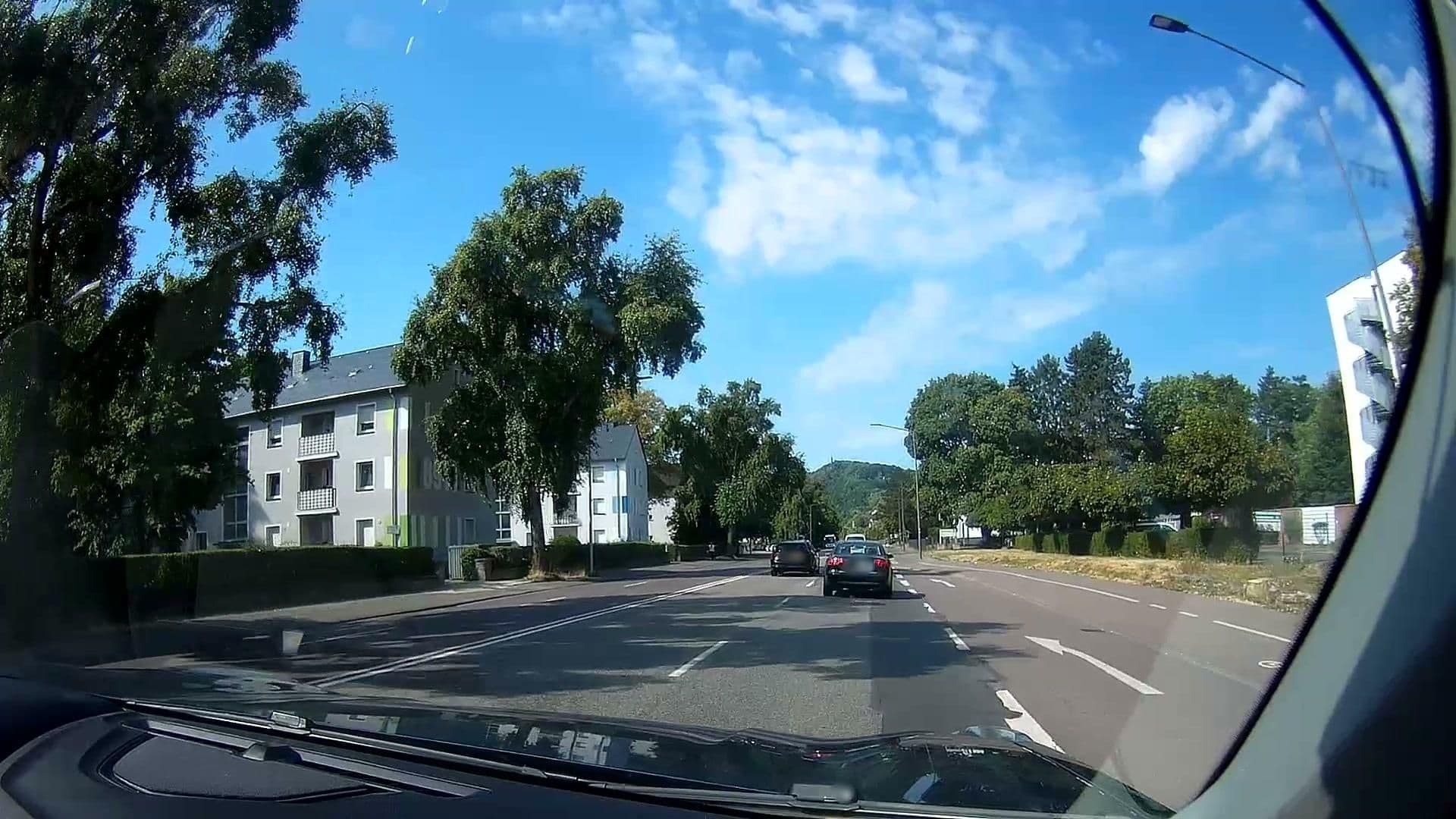 Street view near Limehome, Trier — © micmin1972 (CC BY-SA · Mapillary)
