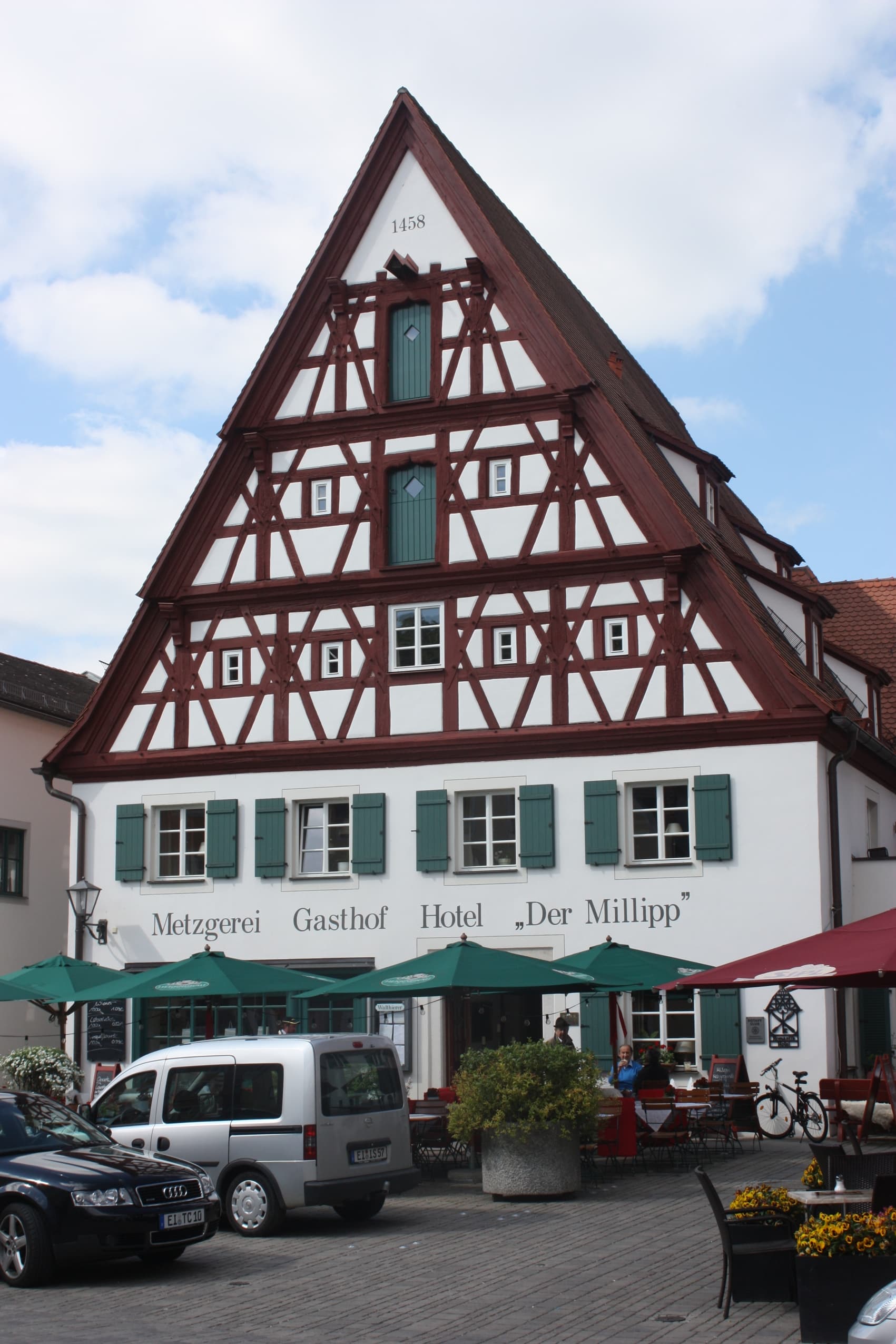Der Millipp (via Wikimedia Commons, CC BY-SA 3.0)