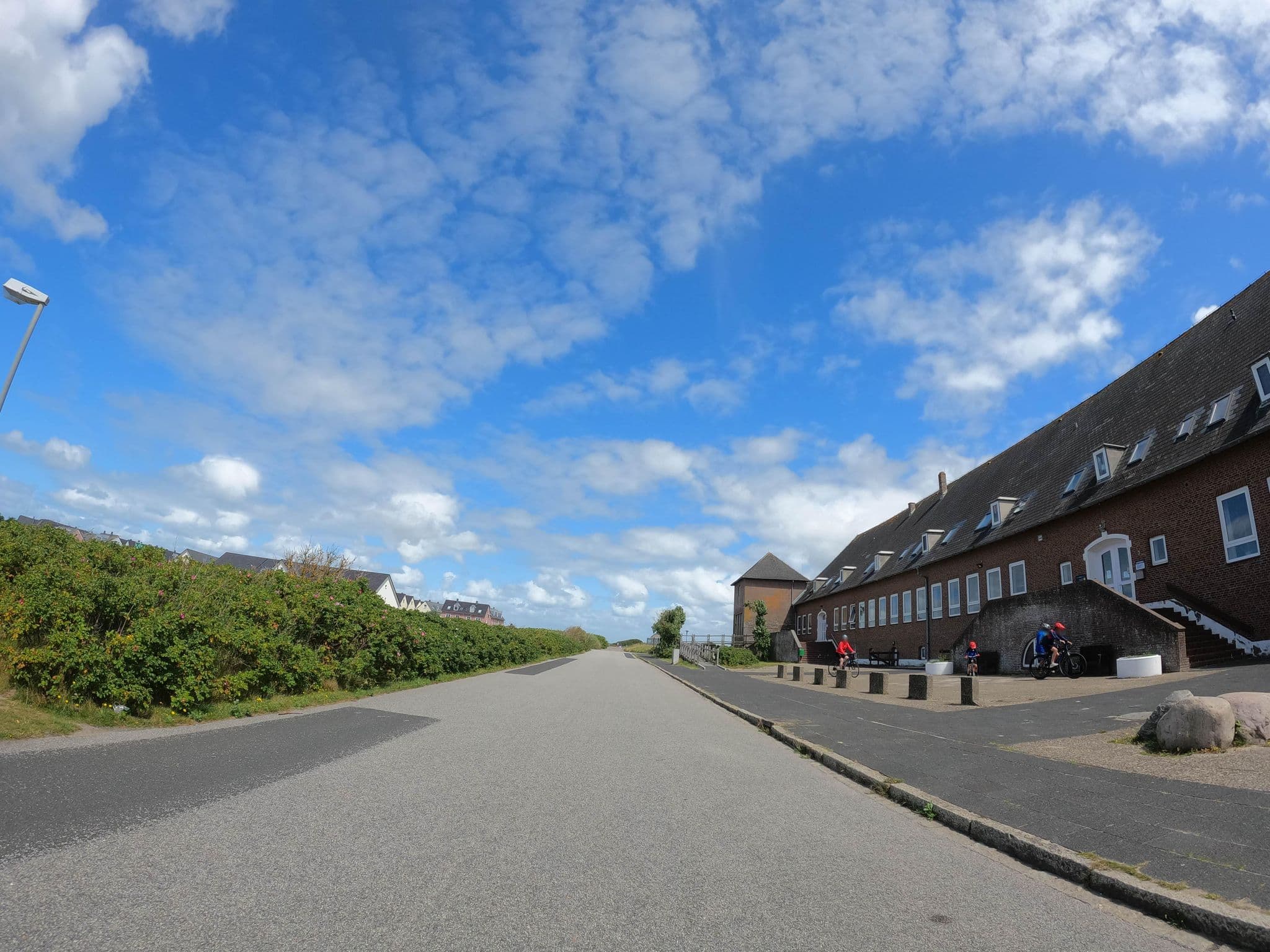 Street view near Schullandheim, Tinnum — © strubbl (CC BY-SA · Mapillary)