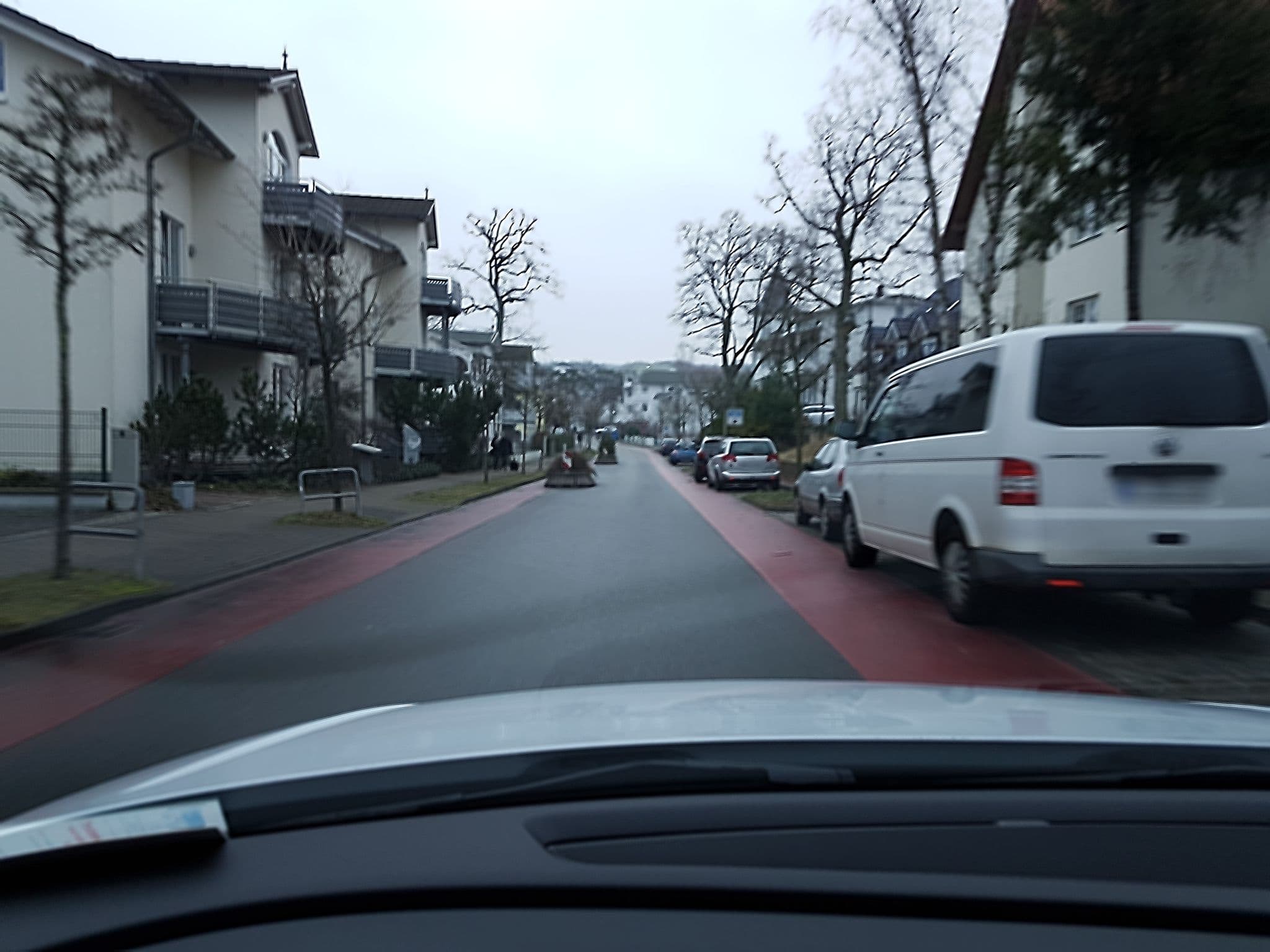 Street view near Haus Keferstein, Ostseebad Binz — © changchun1 (CC BY-SA · Mapillary)