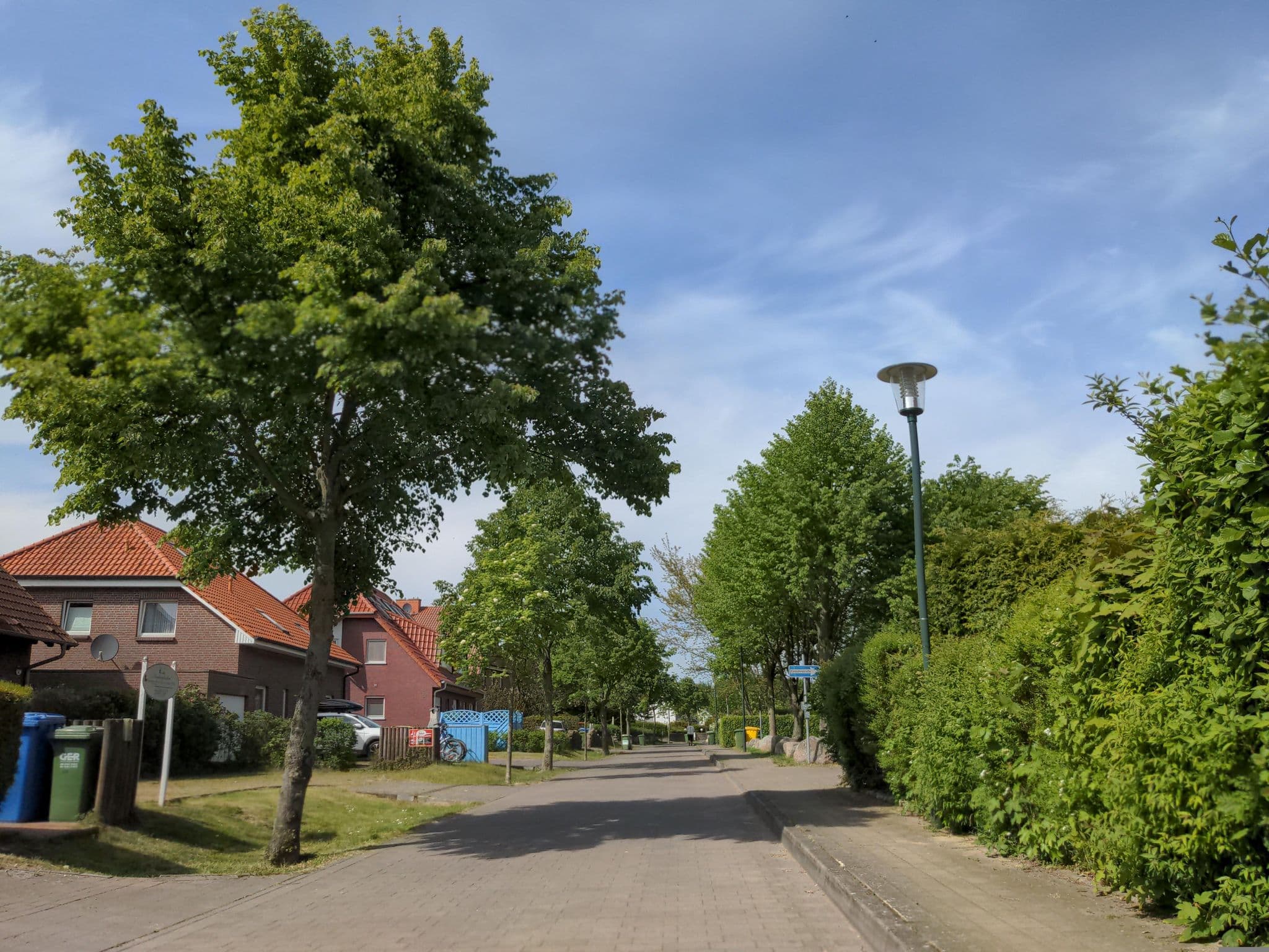 Street view near Austerfischer, Ostseebad Boltenhagen — © rasmustravemnd (CC BY-SA · Mapillary)