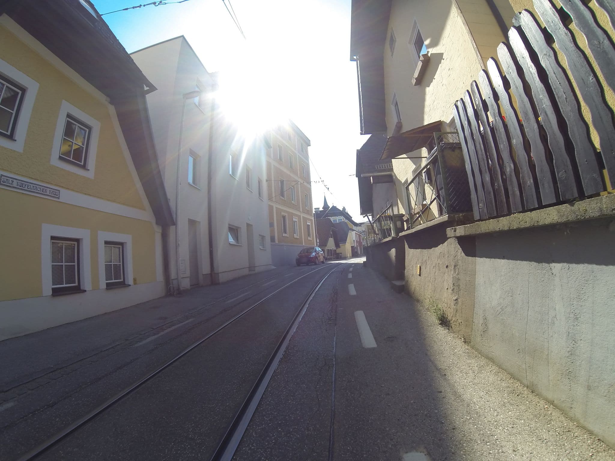 Street view near Wolfi's Traunseeblick, Gmunden — © johebi (CC BY-SA · Mapillary)