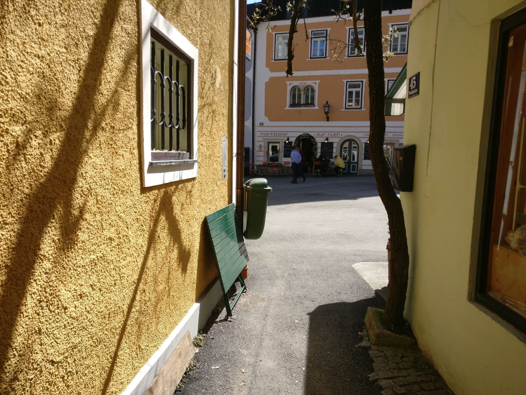 Street view near Grüner Baum, Gosau — © aceini (CC BY-SA · Mapillary)