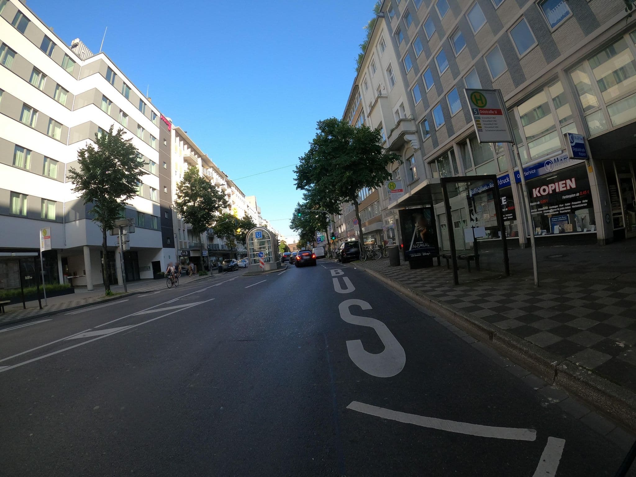 Street view near moxy Düsseldorf City, Düsseldorf — © VIA_KK (CC BY-SA · Mapillary)