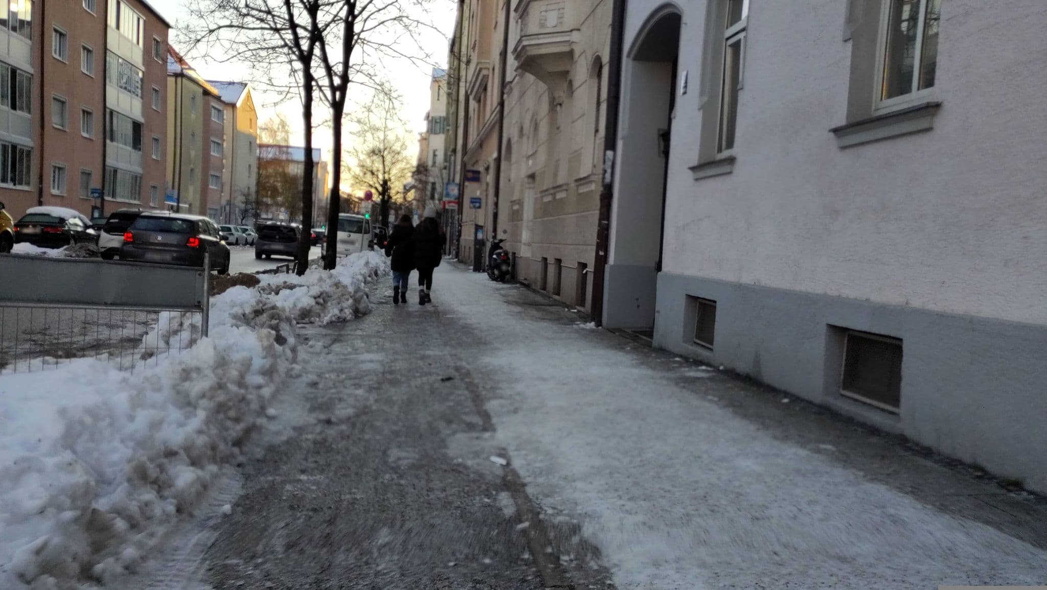 Street view near Conlon House Lower Eastside, Munich