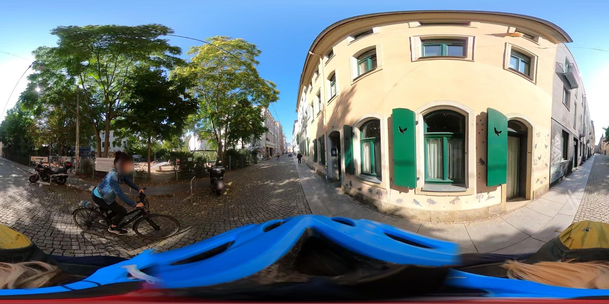 Street view near b33 Gäste, Äußere Neustadt — © geowatti (CC BY-SA · Mapillary)