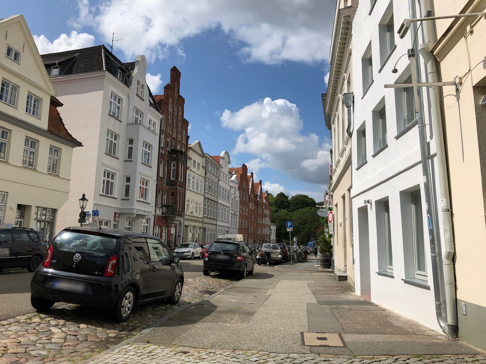 Street view near Appartement Domblick, Lübeck — © punki (CC BY-SA · Mapillary)
