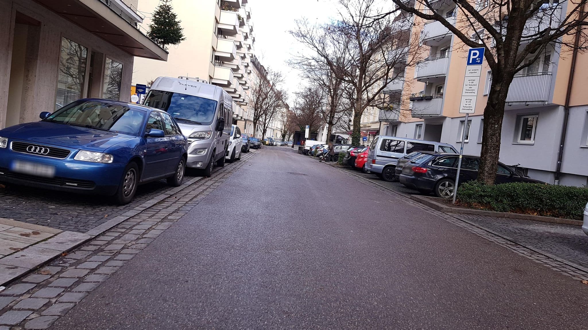 Street view near Hotel Bauer, Munich