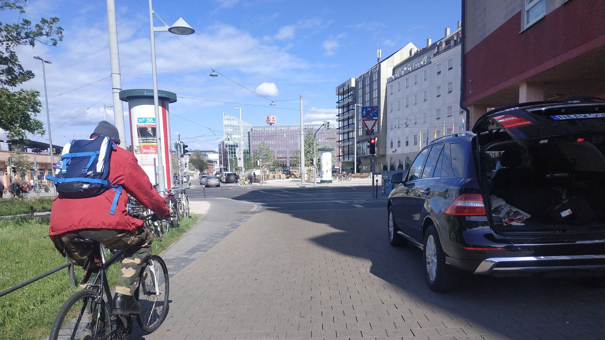Street view near Limehome, Nuremberg — © mrey (CC BY-SA · Mapillary)