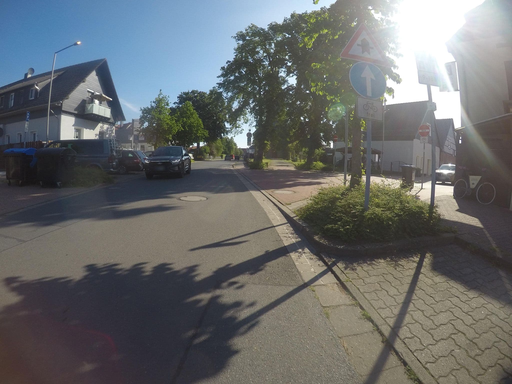 Street view near Connys Ferienwohnungen, Hagenburg — © mfa (CC BY-SA · Mapillary)