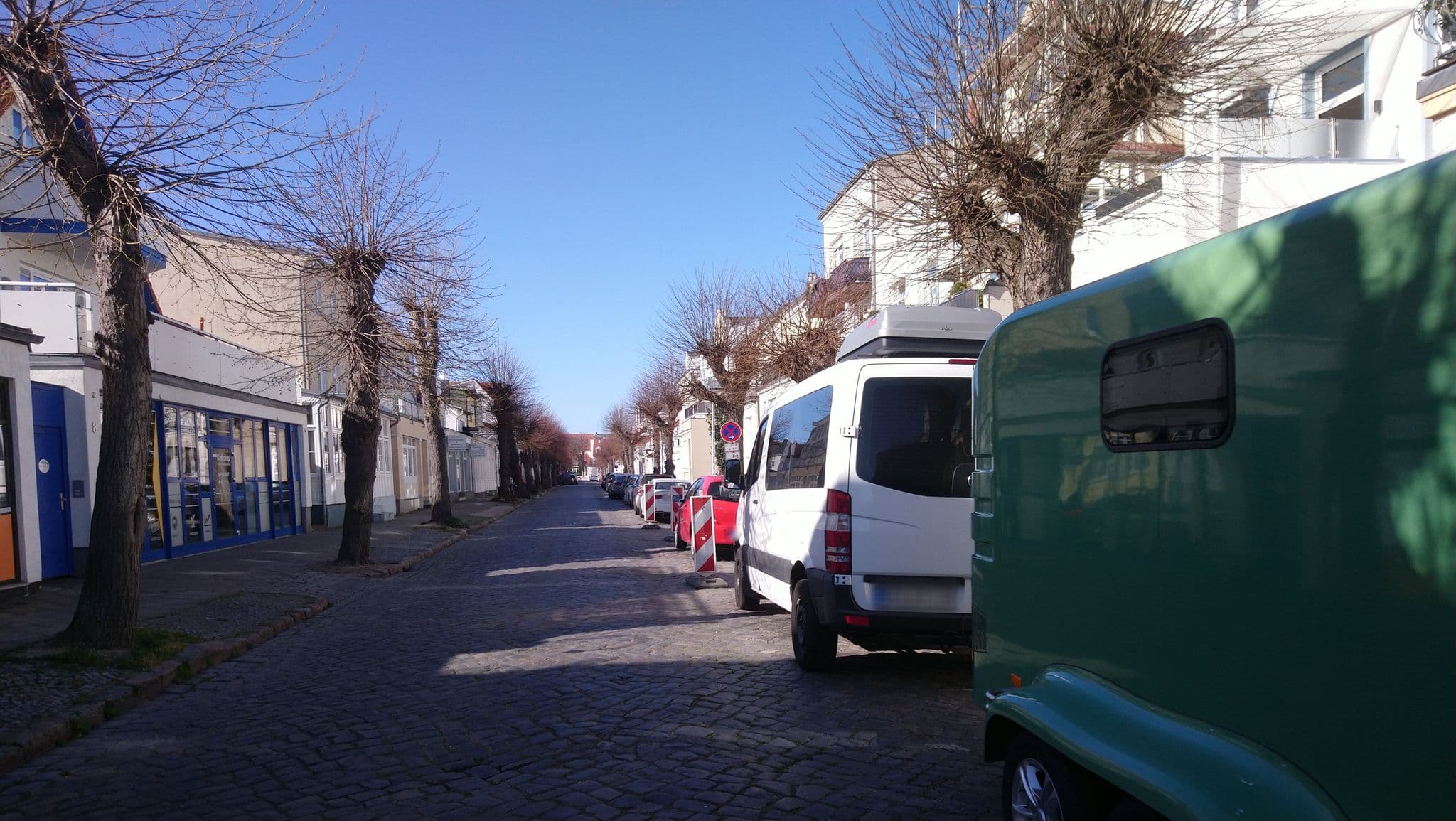Street view near Ferienwohnung der kurzen Wege, Warnemünde — © 8of9 (CC BY-SA · Mapillary)