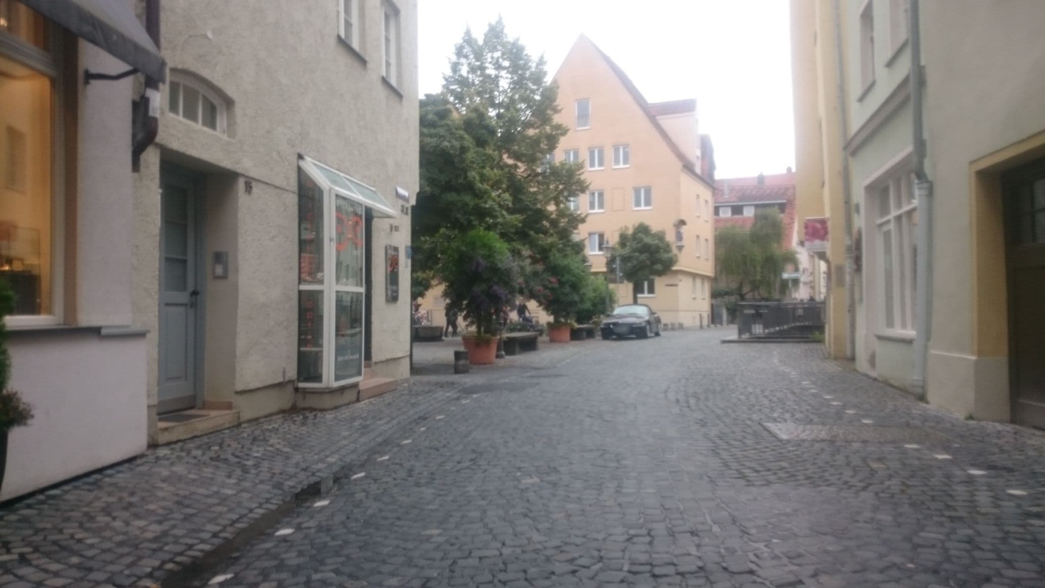 Street view near Arthotel ANA Living, Augsburg — © msdess (CC BY-SA · Mapillary)